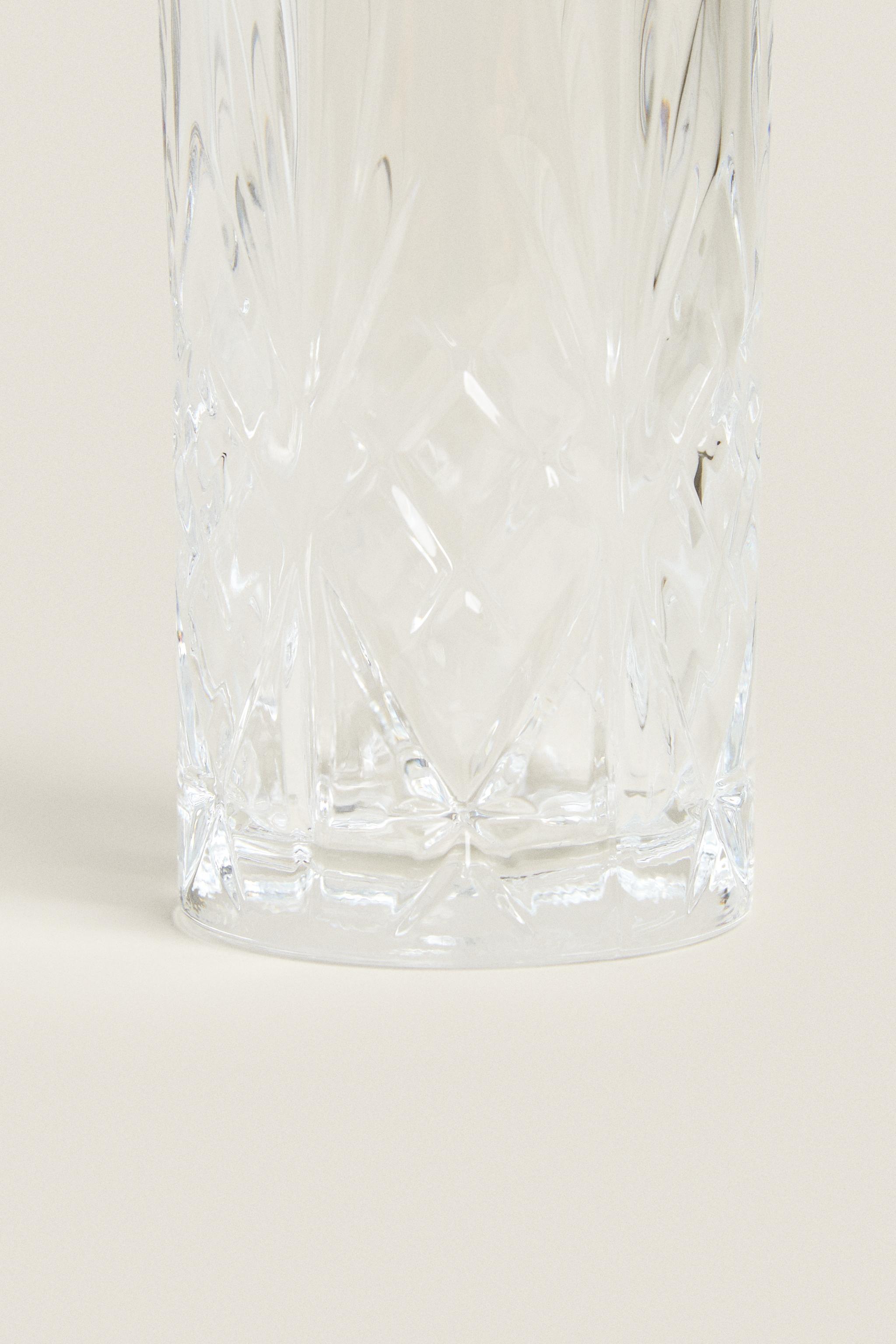 TALL TUMBLER WITH RAISED DESIGN